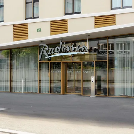 Radisson فندق غراتس