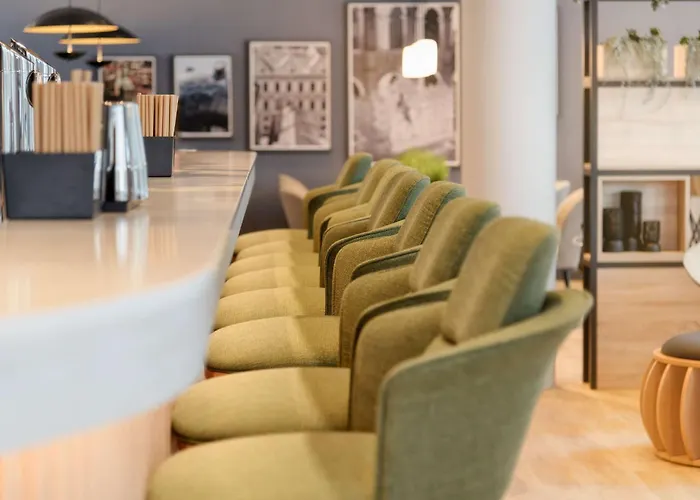 Radisson فندق 4*