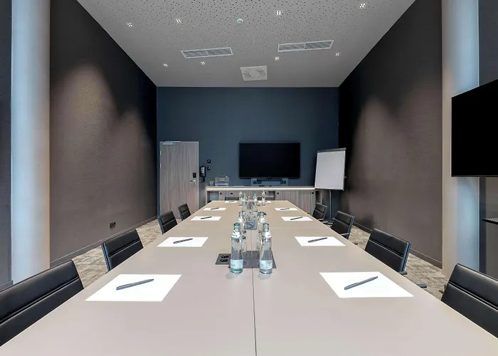 Radisson فندق 4*